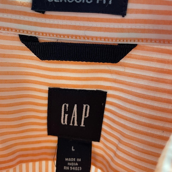 Gap brand dress shirt - Picture 2 of 2